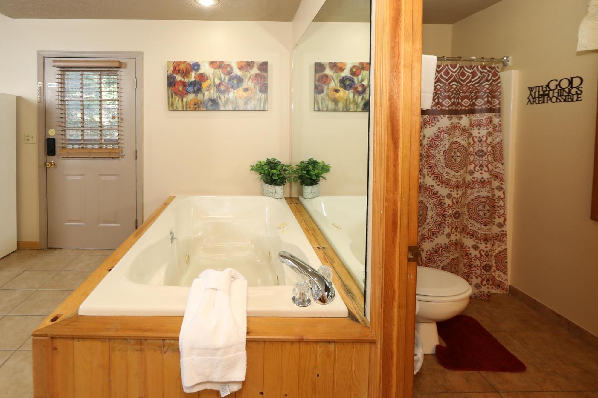 Divine Escape By Eden Crest Vila Gatlinburg Exterior foto